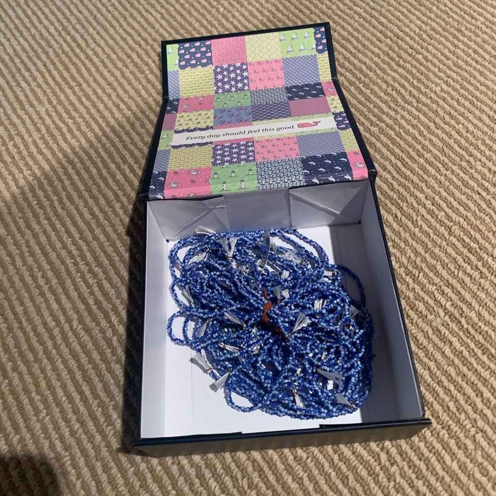 Vineyard vines Multi star and tassel necklace